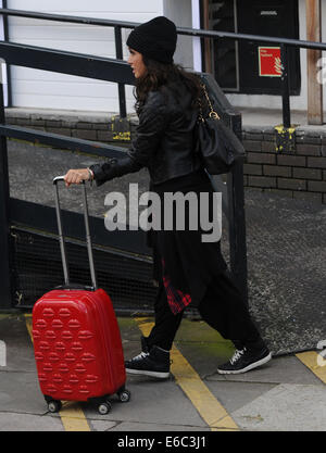 Myleene Klass vu quitter itv studios à Londres avec : Myleene Klass Où : London, Royaume-Uni Quand : 04 Mars 2014 Banque D'Images