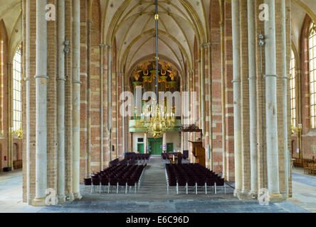 Intérieur de l'église Lebuinus à Deventer, Pays-Bas Banque D'Images