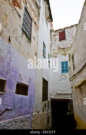 Moulay Idris Village,Ville,Ancienne colonie juive,boutiques,près de la Ruine,ville romaine de Volubillis,Maroc Banque D'Images