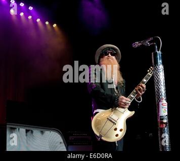 Englewood, Colorado, USA. 20e Août, 2014. BILLY GIBBONS de ZZ Top lors d'un concert à Fiddlers Green Amphitheatre mercredi soir. Credit : Hector Acevedo/ZUMA/Alamy Fil Live News Banque D'Images