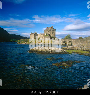 Le château d'Eilean Donan en Ecosse UK Banque D'Images