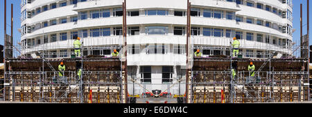 Les travailleurs du bâtiment et du site de construction, vue panoramique Banque D'Images