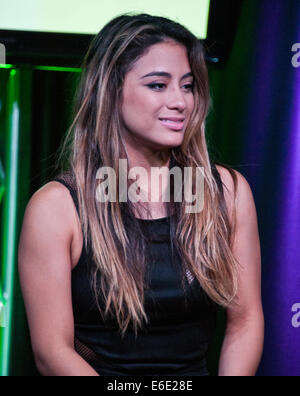 Bala Cynwyd, Pennsylvania, USA. 21 août, 2014. Ally Brook de American Girl Cinquième Groupe Harmonie effectue à Q102's Performance Theatre le 21 août 2014 à Bala Cynwyd, Pennsylvania, United States. Crédit : Paul Froggatt/Alamy Live News Banque D'Images