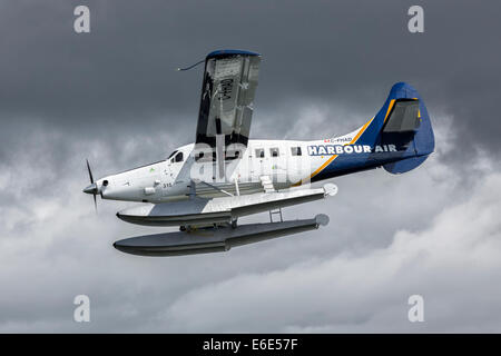 De Havilland Canada DHC3 Turbo Otter hydravion taxiing Banque D'Images