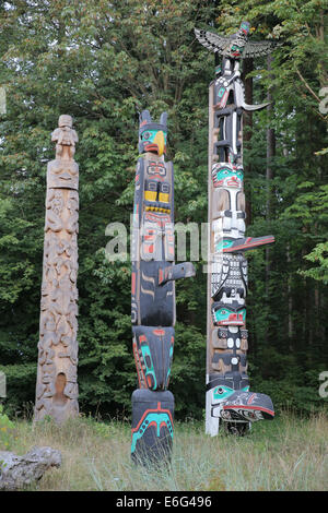 Les totems du parc Stanley de Vancouver Banque D'Images