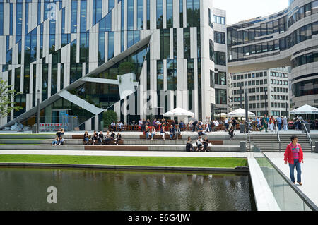 Ko-Bogen shopping mall Dusseldorf ALLEMAGNE Banque D'Images