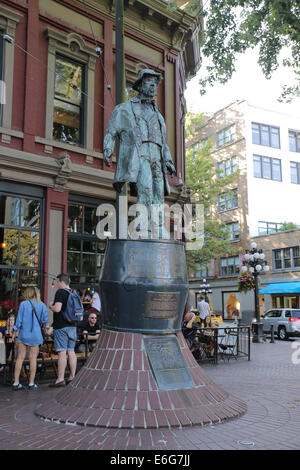 Statue de "Gassy Jack", Gastown Vancouver. Gassy Jack est un Yorkshire Seaman, capitaine steamboat et barkeep qui sont arrivés en 1867. Banque D'Images