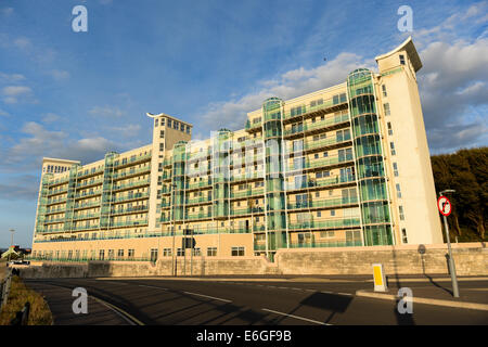 Maison de l'Atlantique, Portland, Dorset, UK, appartements de luxe près de Osprey Quay Banque D'Images