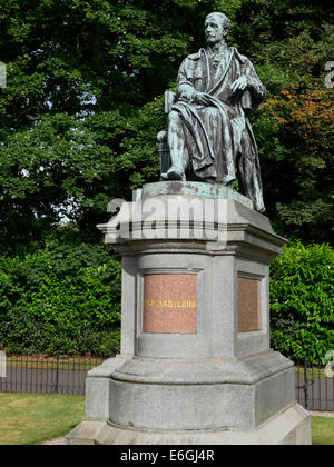 Statue de Lord Ardilaun, St Stephen's Green Park, Dublin Irlande Banque D'Images