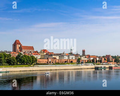 Panorama de la vieille ville de Torun sur la Vistule, Pologne Banque D'Images