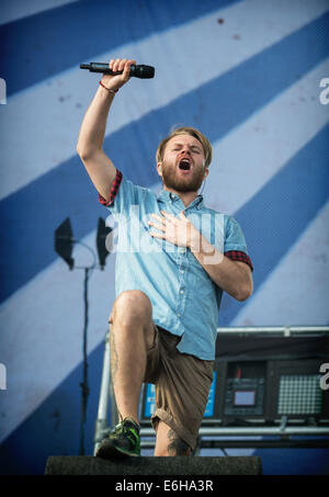 Leeds, UK. 23 août, 2014. Roughton "Rou" Reynolds de Enter Shikari joue sur la scène à la Leeds Festival à Bramham Park le 23 août 2014 à Leeds, Royaume-Uni. Crédit : Sam Kovak/Alamy Live News Banque D'Images