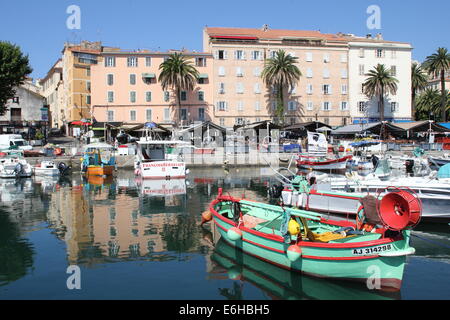 Le port d'Ajaccio, Corse Banque D'Images
