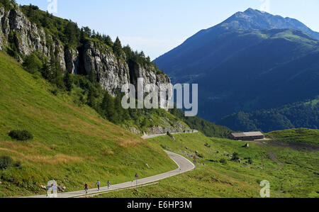 Paysage et randonnée au Monte Altissimo près de Riva del Garda, Lac de Garde, Lac de Garde, le Trentin, le Tyrol du Sud, Italie Banque D'Images