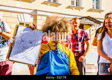 Caricatures de dessin dans la rue Arbat de Moscou Banque D'Images