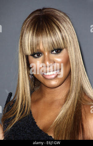 Los Angeles, Californie, USA. 24 août, 2014. Laverne Cox pose dans la salle de presse pendant les MTV Video Music Awards le 24 août 2014 au Forum à Inglewood, Californie. USA. TLeopold Globe Crédit :/Photos/ZUMA/Alamy Fil Live News Banque D'Images