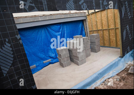 Les murs à ossature bois extension maison érigée pour Hay-on-Wye Powys Pays de Galles UK Banque D'Images