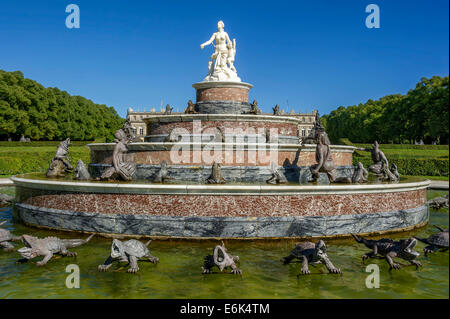 Fontaine de Latona, Herrenchiemsee Nouveau Palace, le Schlosspark Palace Gardens, l'île de Herreninsel, lac de Chiemsee, Chiemgau Banque D'Images