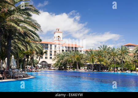 Piscine, Grand Hotel, Costa Meloneras, Gran Canaria, Îles Canaries, Espagne Banque D'Images