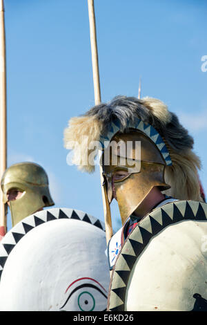 Hoplite. Reenactment. Les soldats de la Grèce antique à l'Odyssée militaire Show, Detling, Kent, Angleterre Banque D'Images
