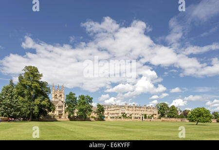 La recherche à travers champ à Merton Merton College d'Oxford, Oxford, Oxfordshire, England, UK Banque D'Images