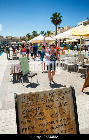 Marsaxlook, Malte, , Café, restaurant, poisson, Banque D'Images