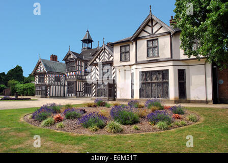 Angleterre Manchester United Kingdom - le 22 juillet 2013. Une maison du xvie siècle construit pour la famille de Tatton. En 1924 la maison et terrain Banque D'Images