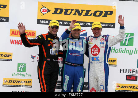 Rob Austin (GBR) Exocet Racing Audi A4, Mat Jackson (GBR) Ondes Racing Ford Focus ST, Jason Plato (GBR) MG KX Carburant Clubcard Banque D'Images