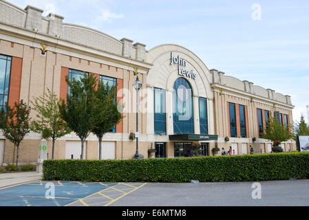 Entrée de la John Lewis department store dans le centre Trafford, Manchester, Angleterre, RU Banque D'Images