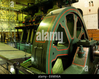 Rivière Don machine à vapeur au détail à Kelham Island Museum industrielle, Sheffield, Royaume-Uni Banque D'Images