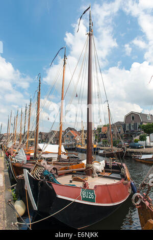 Historique La plus importante flotte de botters (un type de bateau de pêche), à Amsterdam, Pays-Bas-.Spakenburg Banque D'Images