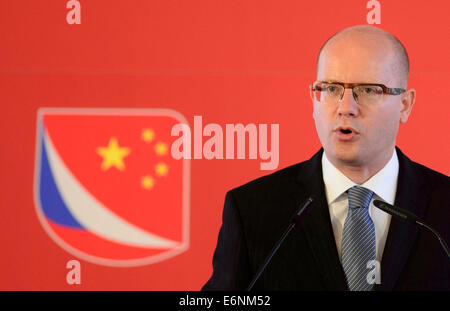 Prague, République tchèque. 28 août, 2014. Le premier ministre tchèque Bohuslav Sobotka, prend la parole lors du Forum d'investissement de Chine à Prague, République tchèque, le 28 août 2014. © Michal Kamaryt/CTK Photo/Alamy Live News Banque D'Images