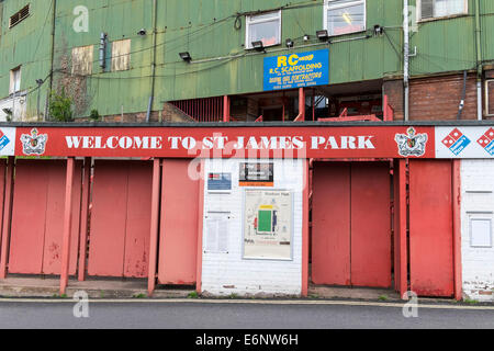 Les terrains de football de la ville d'Exeter - St James Park, Exeter, Devon, England, UK Banque D'Images