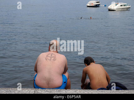 Les baigneurs, Lac de Côme, Italie Banque D'Images