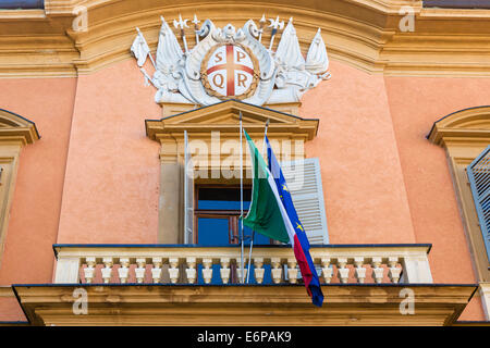 Le Palazzo del Capitano del Popolo, où le drapeau tricolore a été adopté en 1796, Reggio d'Emilie, Emilie Romagne, Italie Banque D'Images