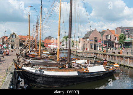 Historique La plus importante flotte de botters (un type de bateau de pêche), à Amsterdam, Pays-Bas-.Spakenburg Banque D'Images