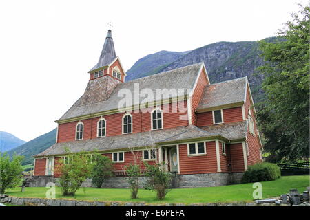 Ny Kirke (nouvelle église), Olden, Oldedalen, Stryn, Nordfjorden, Sogn og Fjordane, Vestlandet, Norvège, Scandinavie, Europe Banque D'Images