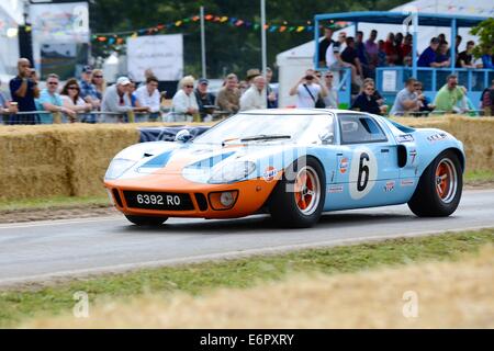 Ford GTD40 à Chris Evans' CarFest Sud en aide aux enfants dans le besoin Banque D'Images