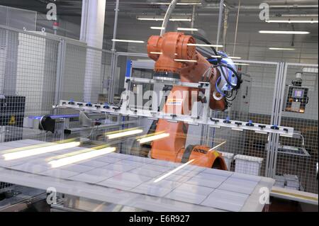 Biella (Italie), V-Energy, société de Vesta Groupe, actif depuis 2008 dans la production de panneaux solaires photovoltaïques Banque D'Images