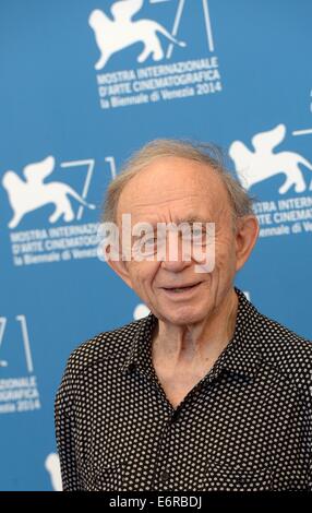 Venise. 29 août, 2014. Frederick Wiseman Directeur nous pose au cours de la photo pour le Lion d'or pour les réalisations de toute une vie de la 71e Festival International du Film de Venise, à Lido de Venise, l'Italie le 29 août. 2014. Credit : Liu Lihang/Xinhua/Alamy Live News Banque D'Images