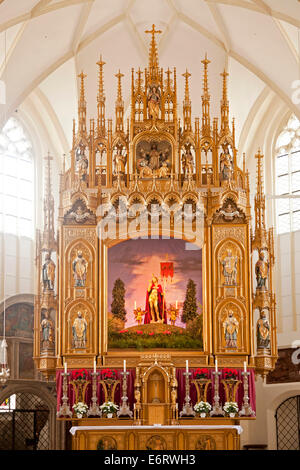 Autel de l'église paroissiale de l'assomption de Marie / Mariä Himmelfahrt à Bad Tölz , Bavaria, Germany, Europe Banque D'Images