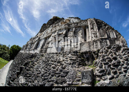 El Castillo Pyramide de Xunantunich, des Caraïbes, le Belize Banque D'Images