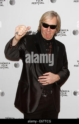 Musicien Neal Smith assiste à la "super duper Alice Cooper' première mondiale au Festival du Film de TriBeCa 2014 à Chelsea Bow Tie Cinemas Banque D'Images