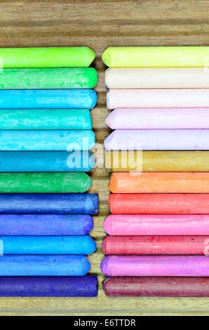 Pastels à l'huile colorée, macro, Close up, vertical Banque D'Images