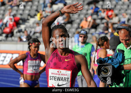 Berlin, Allemagne. 31 août, 2014. Istaf 2014, athlétisme, événements, Olympiastadion Kerron Steward (JAM) gagne le 100m, le Crédit : Burghard Schreyer/Alamy Live News Banque D'Images