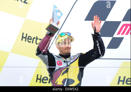 Silverstone, UK. 31 août, 2014. MotoGP 2. Grand Prix de Grande-Bretagne. Mika Kallio sur podium. Credit : Action Plus Sport/Alamy Live News Banque D'Images