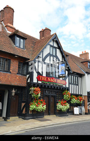 18e siècle la Nags Head Pub, St Pancras, Chichester, West Sussex, Angleterre, Royaume-Uni Banque D'Images