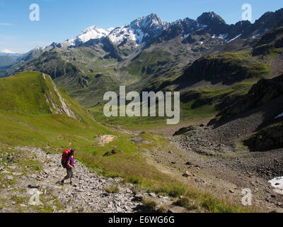 La randonnée le Tour du Mont Blanc, Col du Bonhomme, France Banque D'Images