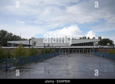 Hambourg, Allemagne. 31 août, 2014. L'Alsterdorf sports hall à Hambourg, Allemagne, 31 août 2014. Si Hambourg est attribué le contrat pour les Jeux Olympiques de 2024 ou 2028 les jeux se tiendront au centre de la ville que possible. Photo : Axel Heimken/dpa/Alamy Live News Banque D'Images