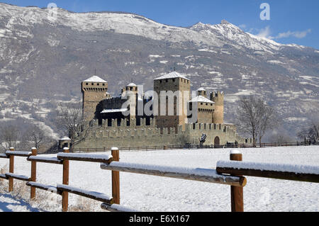 Le château de Fenis, vallée d'aoste, Italie Banque D'Images