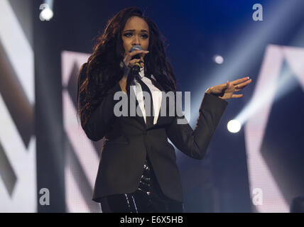 Le Facteur X Live Tour première nuit à l'Odyssey Arena Belfast comprend : Tamera Foster,XFactor Où : Belfast, Royaume-Uni Quand : 15 Mars 2014 Banque D'Images